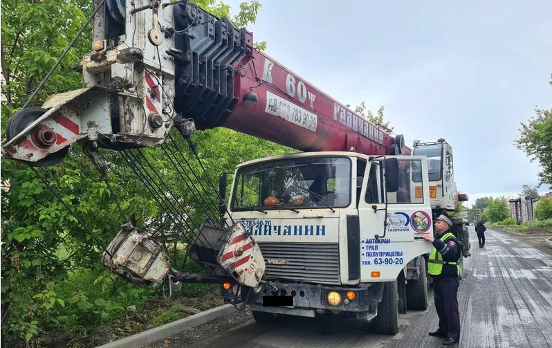 Изображение В Нижнем Тагиле автокран насмерть сбил женщину на 