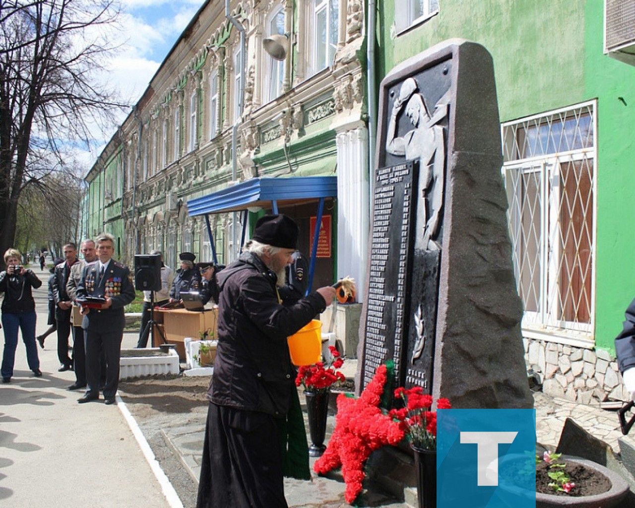 Изображение В Нижнем Тагиле открыли обелиск памяти милиционеро